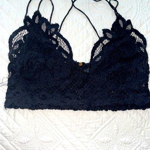 FREE PEOPLE BLACK BRALETTE. SIZE 8🖤🖤